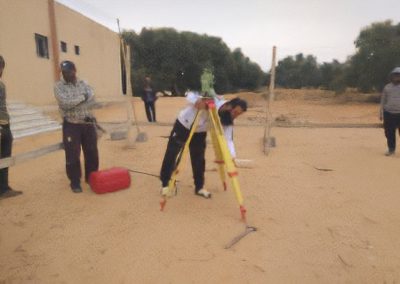 ١
